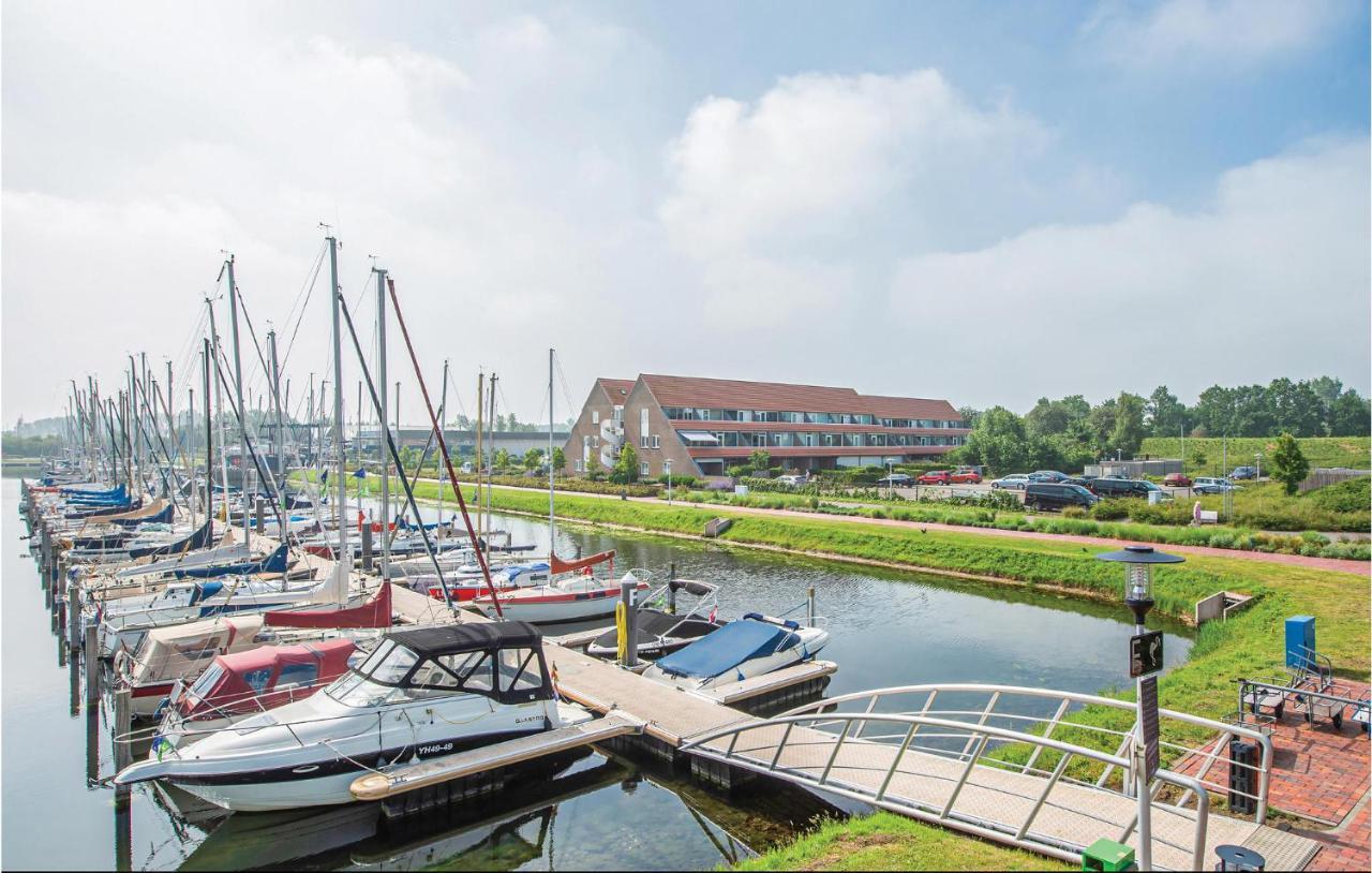 Beautiful Home In Bruinisse With Kitchen Eksteriør bilde